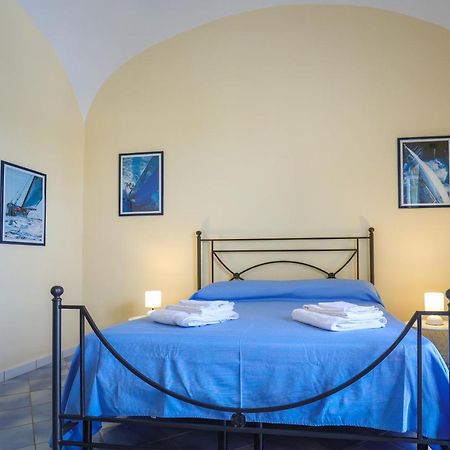 Appartamento Panoramico La Rosa Dei Venti - Maestrale Ischia Exteriör bild
