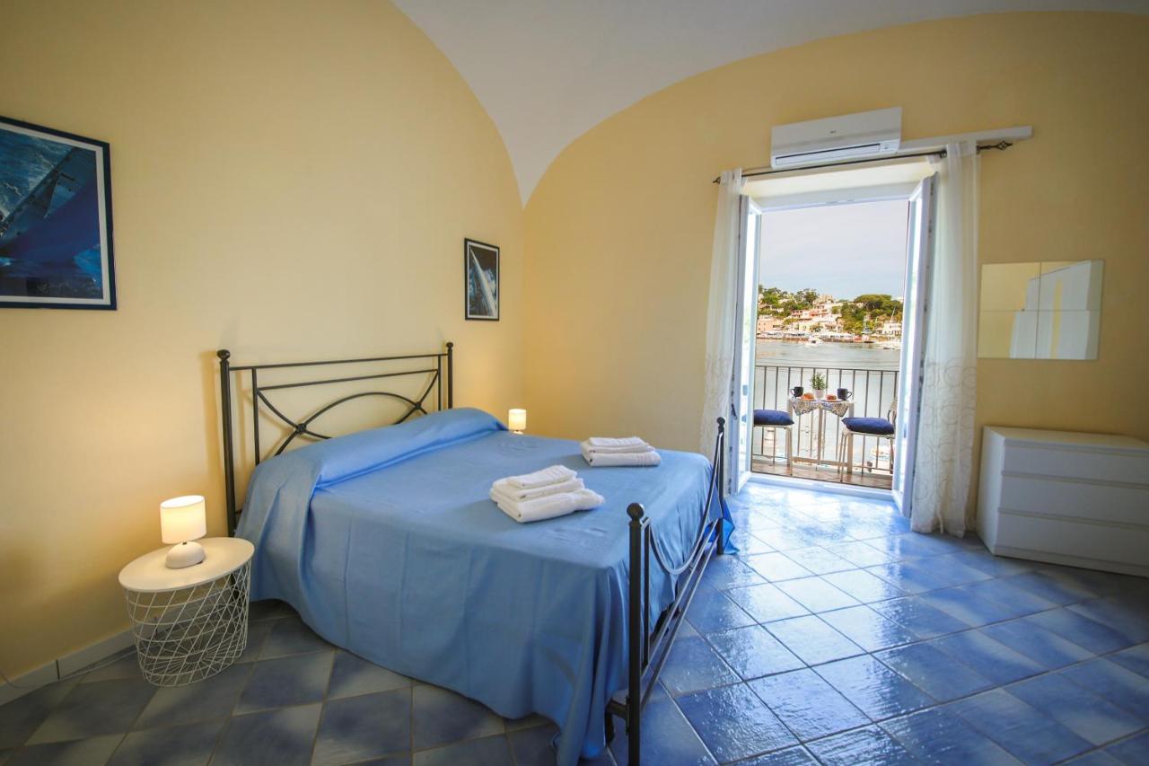 Appartamento Panoramico La Rosa Dei Venti - Maestrale Ischia Exteriör bild